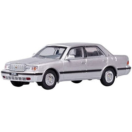 KS-012-67 GCD 1/64 トヨタクラウン JZS155 LHD シルバー