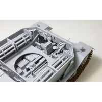 AMH35A061 アミュージングホビー  1/35 ドイツ重戦車 ティーガー(P) 試作車 フルインテリア