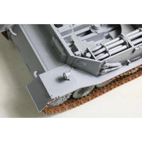 AMH35A061 アミュージングホビー  1/35 ドイツ重戦車 ティーガー(P) 試作車 フルインテリア