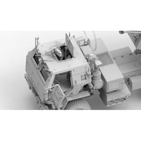 FHB5001 フォアアート 1/35 M142 HIMARS 高機動ロケット砲システム