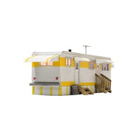 BR4952 WOODLAND (N) Sunny Days Trailer Built-&-Ready (晴れ日のトレーラーハウス)