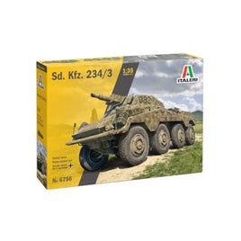 IT6756 イタレリ 1/35 WW.II ドイツ軍 8輪重装甲車 Sd.Kfz.234/3 短砲身7.5cm砲搭載型