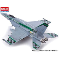 12565 アカデミー 1/72 F/A-18E VFA-195 チッピー・ホー