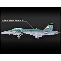 12565 アカデミー 1/72 F/A-18E VFA-195 チッピー・ホー