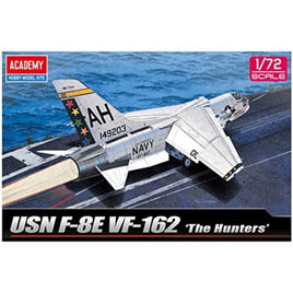 12521 アカデミー 1/72 F-8E クルセイダー 'VF-162 ザ・ハンターズ'