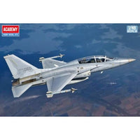 12366 アカデミー 1/48 FA-50 軽戦闘爆撃機