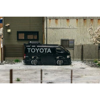 T64-038-TO Tarmac Works 1/64 Toyota Hiace Widebody TOYOTA