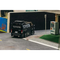 T64-038-TO Tarmac Works 1/64 Toyota Hiace Widebody TOYOTA