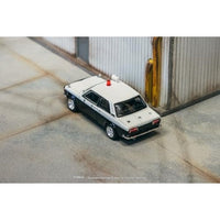 T64R-052-PC Tarmac Works 1/64 Datsun 510 Police Car