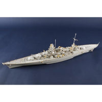 05361 トランぺッター 1/350 ドイツ海軍戦艦 シャルンホルスト