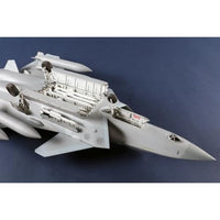 05864 トランぺッター 1/48 中国空軍 J-2S戦闘機 マイティ・ドラゴン