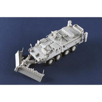 07427 トランぺッター 1/72 M1132ストライカー工兵支援車w/SMP&AMP