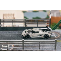 T64G-TL052-WH 1/64 Koenigsegg Jesko Attack White