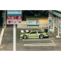 T64G-060-GR Tarmac Works 1/64 Toyota Sprinter Trueno AE86 Widebody Green