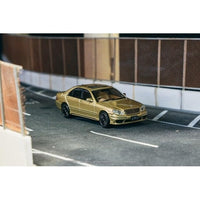 T64G-072-GO Tarmac Works 1/64 Mercedes-Benz S-Class Wald Gold