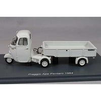 450923200 1/43 Piaggio Vespa Pentaro 1964