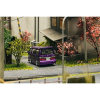 T64R-078-PU Tarmac Works 1/64 Toyota Hiace Wagon Custom Purple
