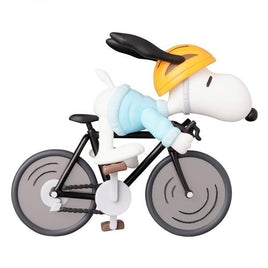 UDF BICYCLE RIDER SNOOPY
