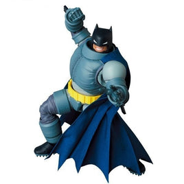 MAFEX アーマードバットマン(ダークナイト・リターンズ)