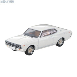 LV-N242a 日産 ローレル ハードトップ 2000SGX (白)