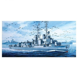 DR1046 ドラゴン 1/350 WW.II アメリカ海軍駆逐艦 ギアリング級 シャヴァリア DD-805