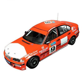 PN24007 NuNu 1/24 レーシングシリーズ BMW 320i E46 DTCC 2001 ウィナー