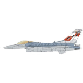 PF-60 プラッツ 1/144 アメリカ空軍 F-16C ファイティングファルコン CFT (コンフォーマルタンク装備)