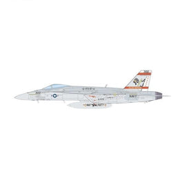 AE144-11 プラッツ 1/144 アメリカ海軍 艦上戦闘機 F/A-18E スーパーホーネット VFA-87 ゴールデンウォリアーズ