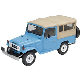 PIT004 1/24 トヨタ ランドクルーザー BJ-44 (ソフトトップ/ハードトップ)