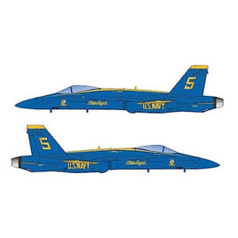 FC-23 プラッツ 1/144 アメリカ海軍 F/A-18C ホーネット ブルーエンジェルス 2機セット