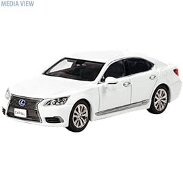 CN431401 CARNEL 1/43 レクサス LS600h VersionL (UVF45) 2014 White Pearl Crystal Shine
