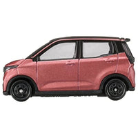 トミカ No.008 日産 サクラ 箱
