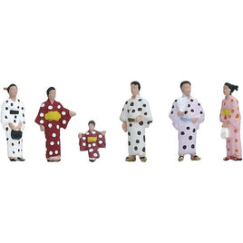 24-248 (N)人形 和服の人々2・浴衣