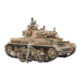 25208 1/35 ドイツⅣ号戦車F型・伝令バイクセット'北アフリカ戦線'
