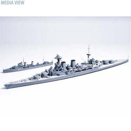 31806 WL 806 1/700 イギリス海軍 巡洋戦艦フッド E級駆逐艦付き