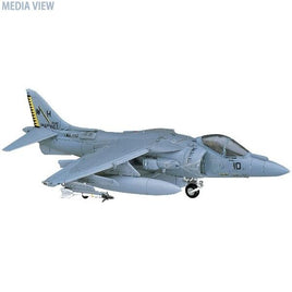 D24 AV-8BプラスハリアーⅡ