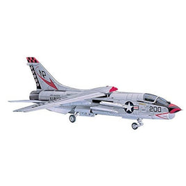 PT26 1/48 F-8J クルーセイダー