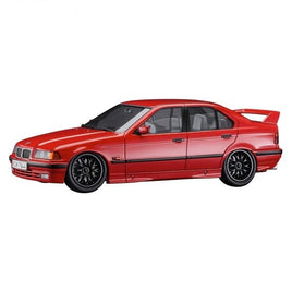 20592 1/24 BMW 320i w/トランクスポイラー