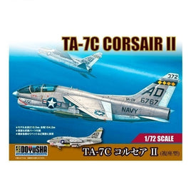1/72 TA-7C コルセアⅡ (複座型)