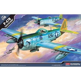 12281 アカデミー 1/48 P-47N サンダーボルト 'エクスペクテッド・グース'