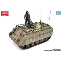 13557 アカデミー 1/35 M113 装甲兵員輸送車 'ゼルダ'